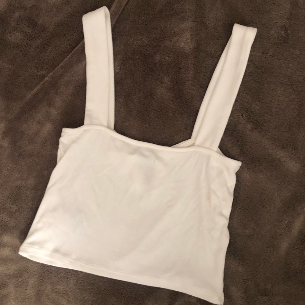Urban Outfitters White Crop Top (size small) - Picture 3 of 3